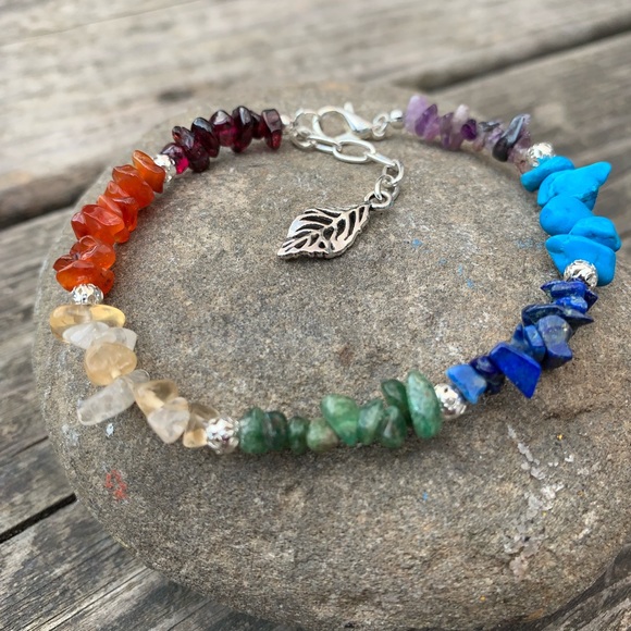 7 Chakra Natural Healing Crystal Gemstone Bracelet - Picture 4 of 4